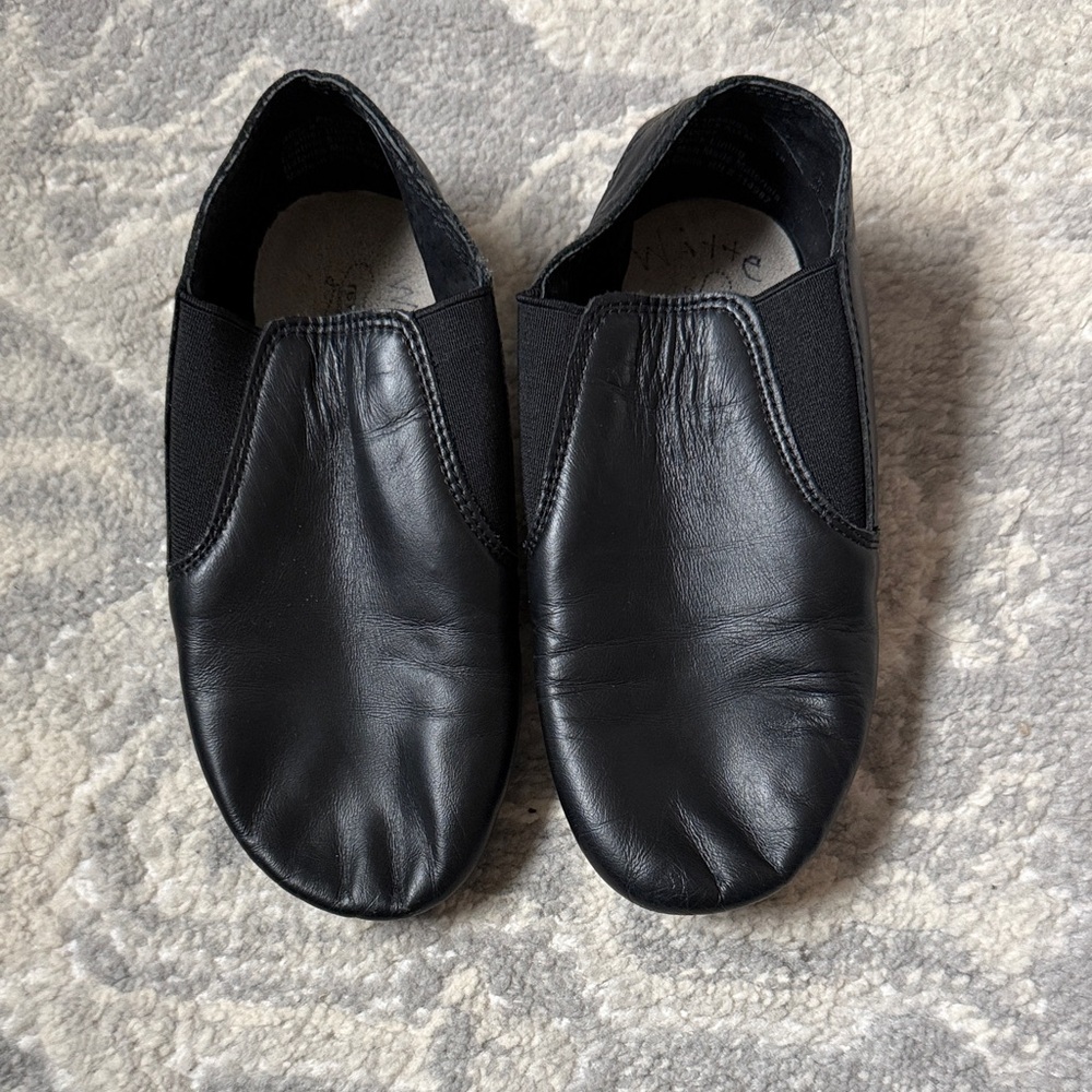 Black Slip-On Men's Leather Shoes